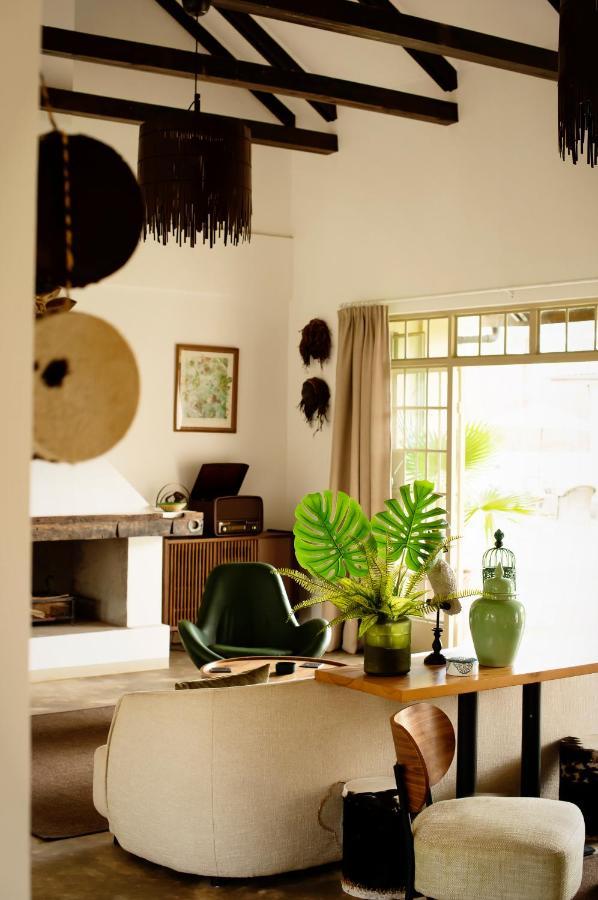 The Safari House Hotel Usa River Buitenkant foto