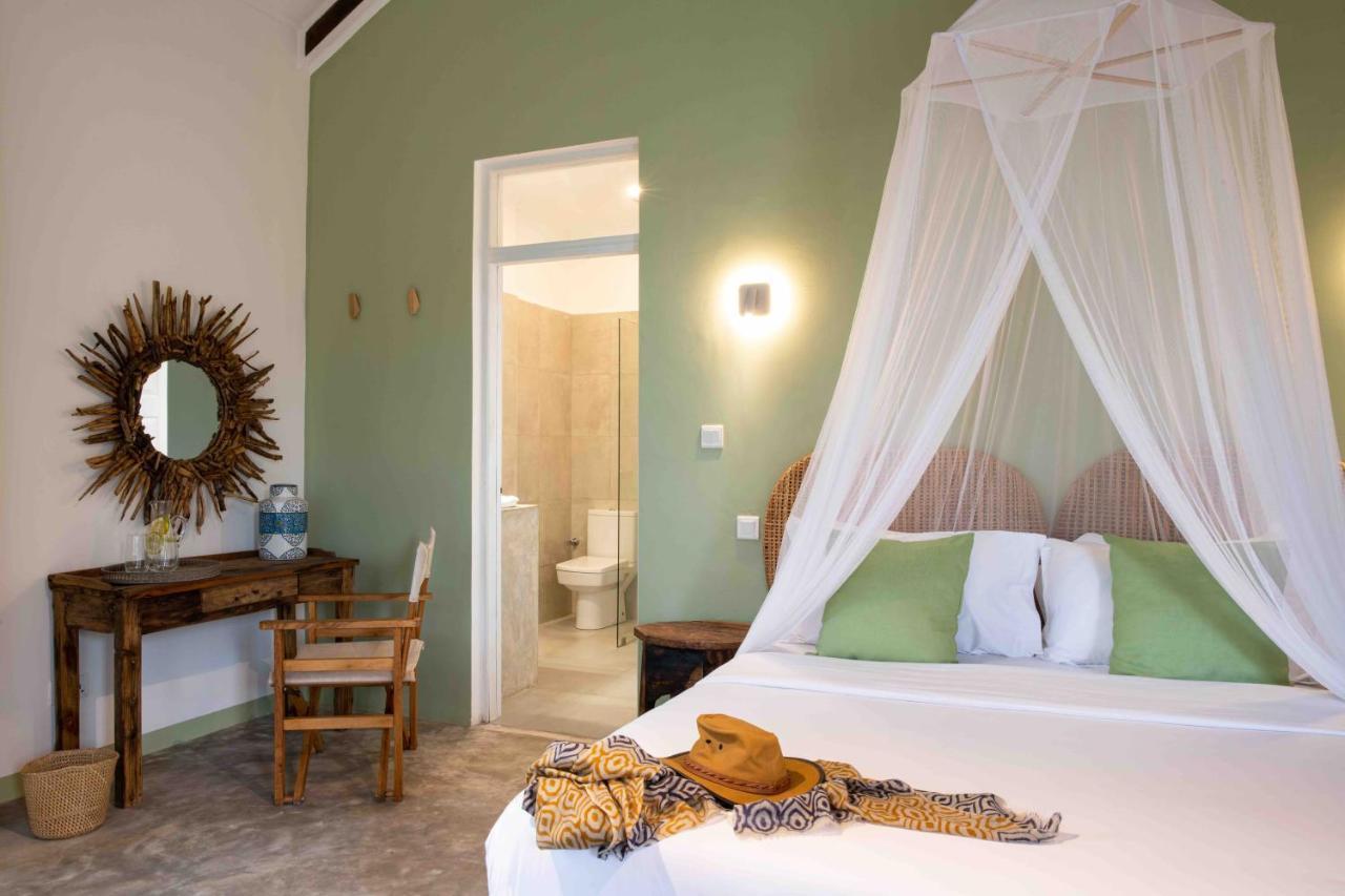 The Safari House Hotel Usa River Buitenkant foto