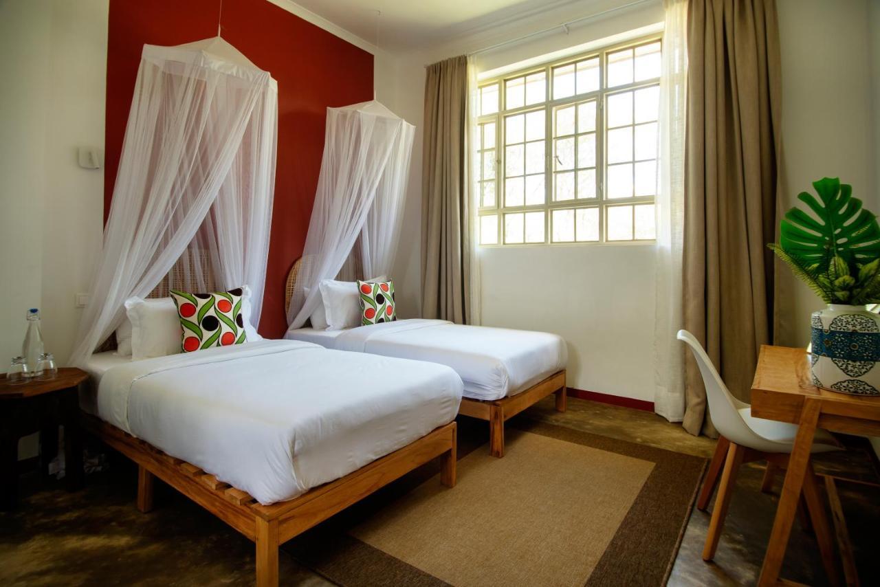 The Safari House Hotel Usa River Buitenkant foto