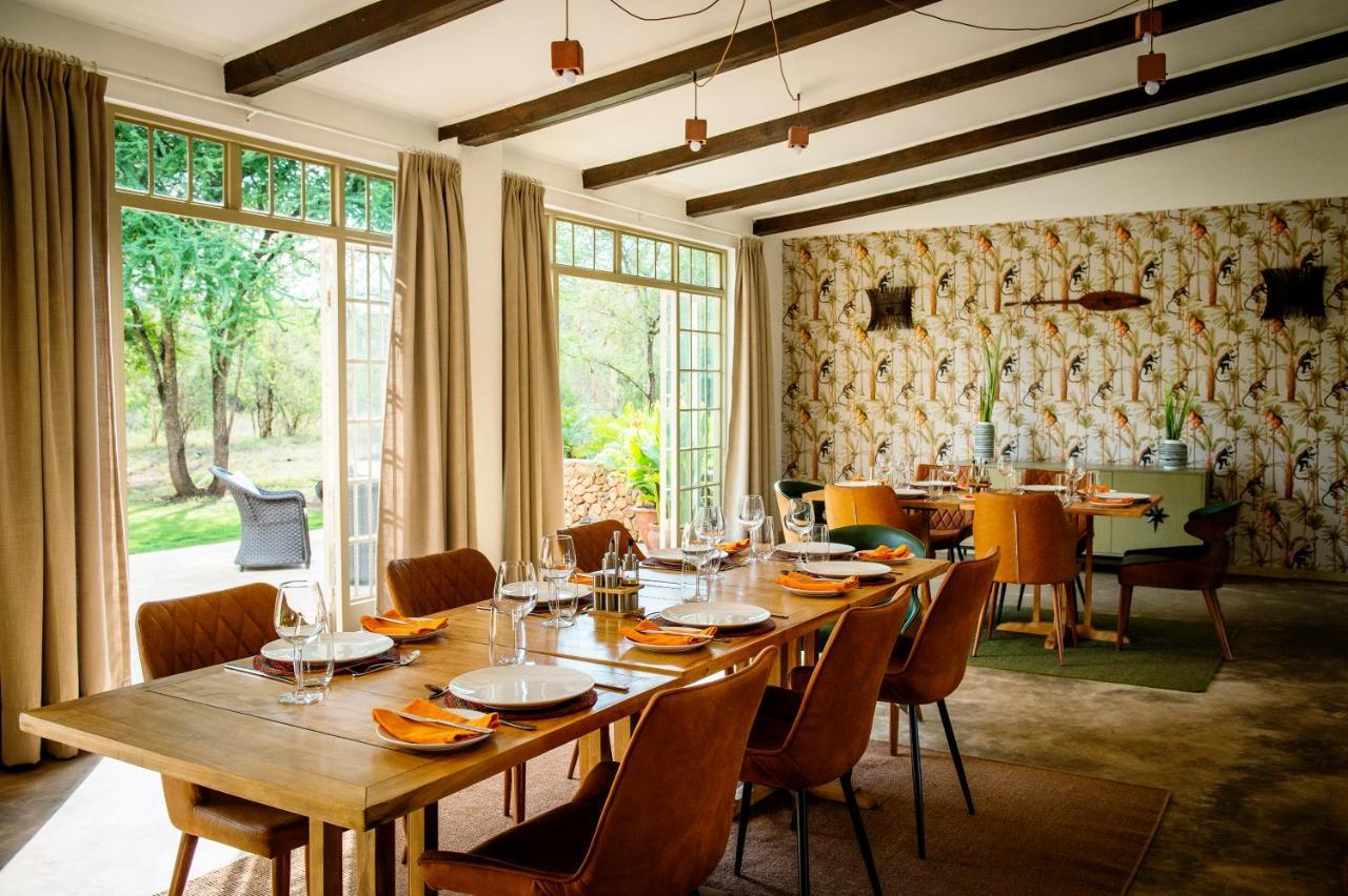 The Safari House Hotel Usa River Buitenkant foto