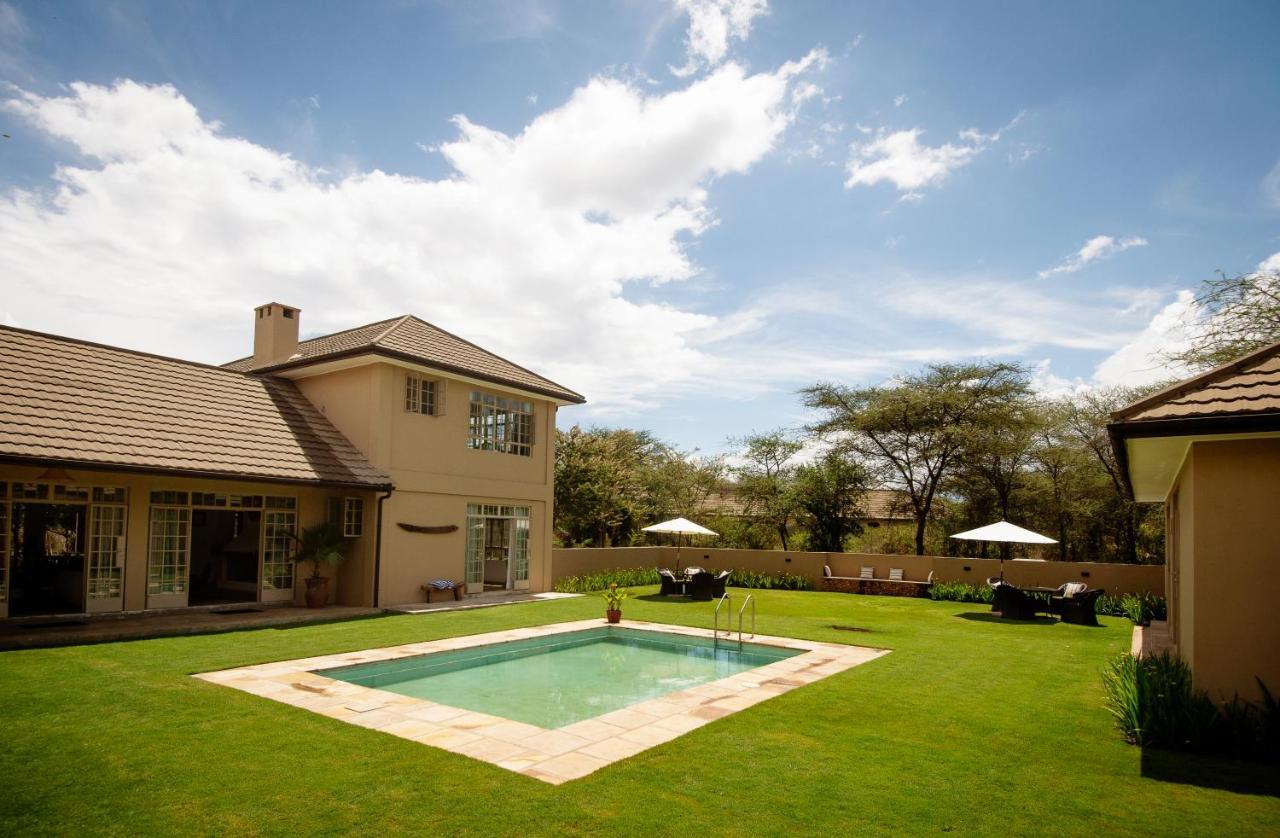 The Safari House Hotel Usa River Buitenkant foto
