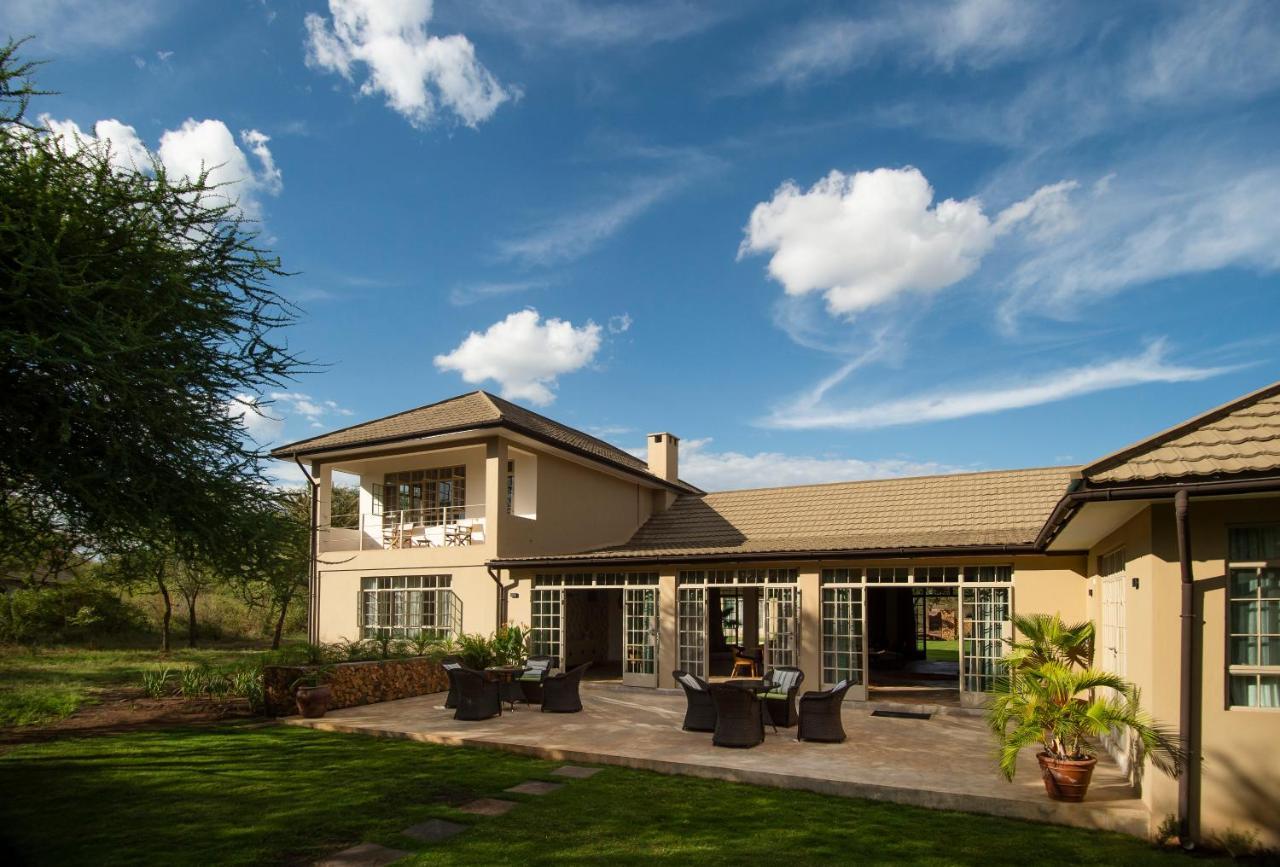 The Safari House Hotel Usa River Buitenkant foto