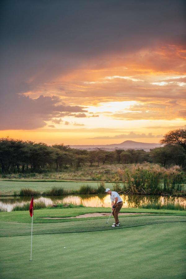 The Safari House Hotel Usa River Buitenkant foto